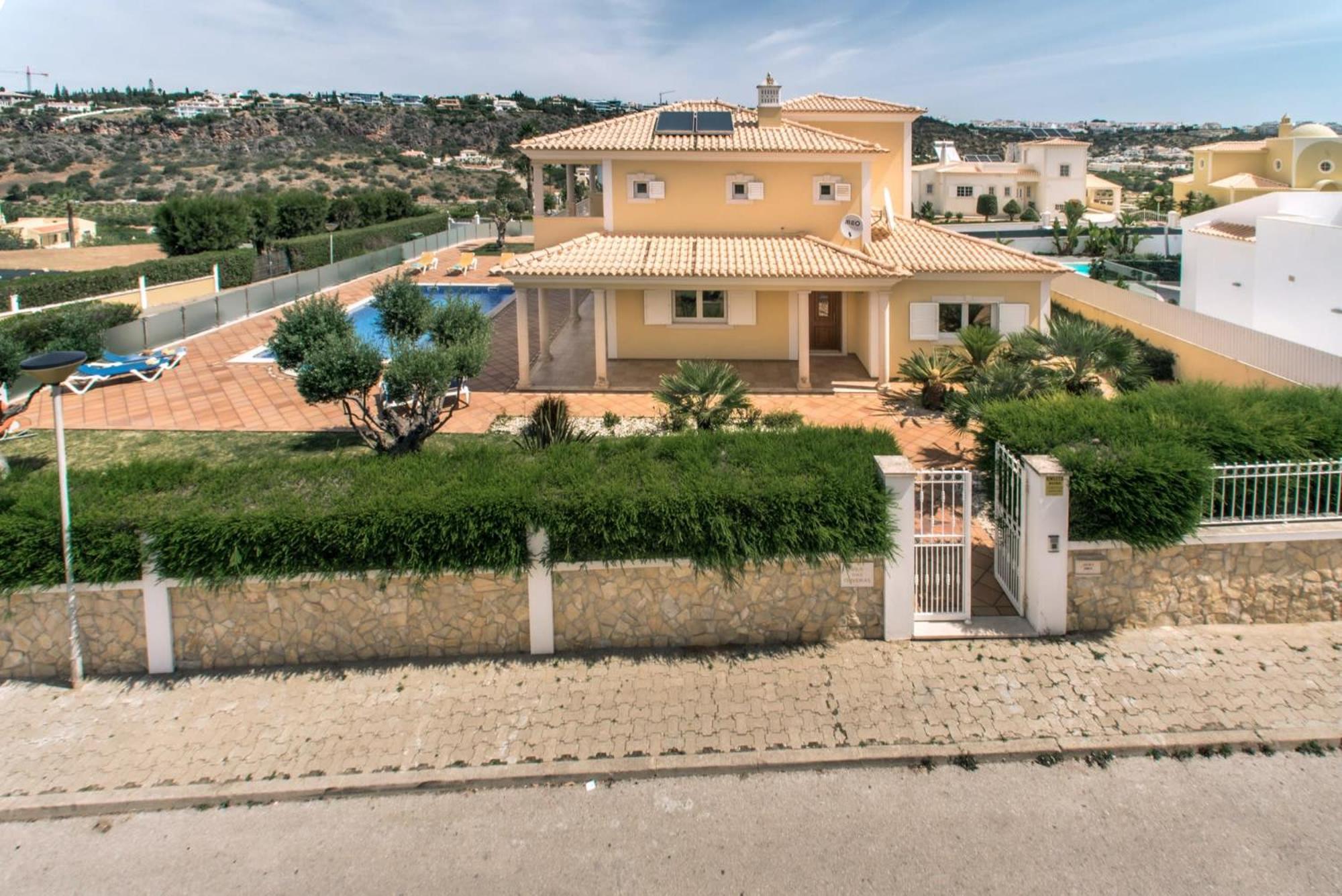 Villa Das Oliveiras Amazing Location Walk To Marina Restaurants Beach Albufeira Exterior foto